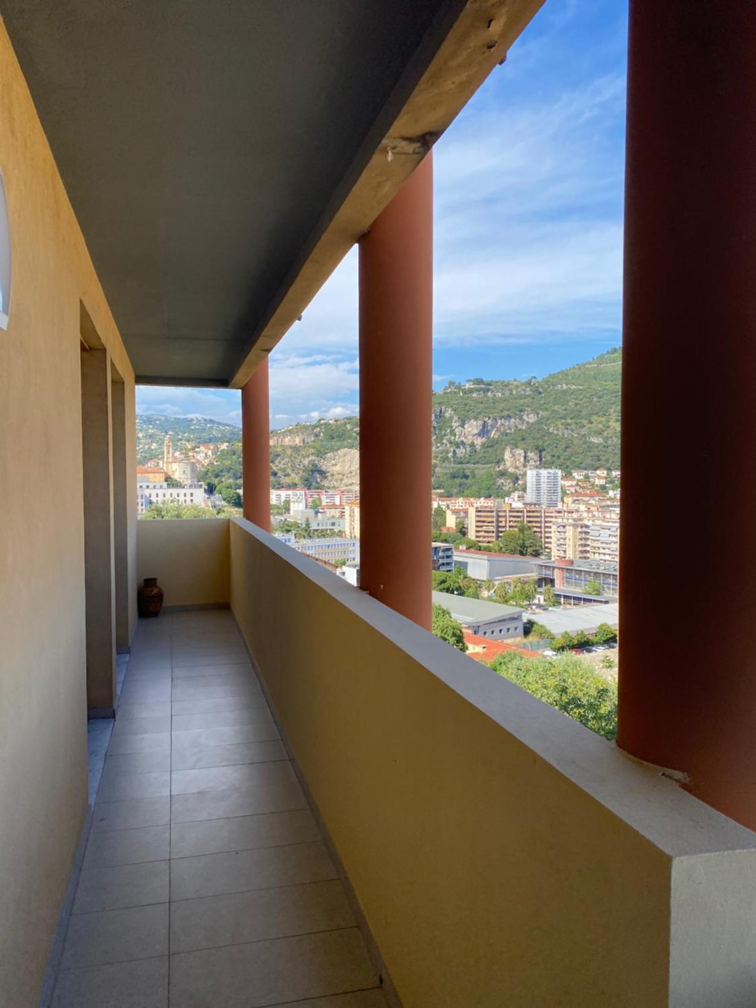 Appartement 02 Vue Panoramique -Wifi- Parking Prive -Ницца Экстерьер фото